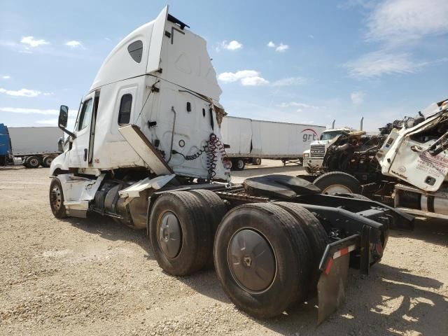 2020 Freightliner Cascadia 126