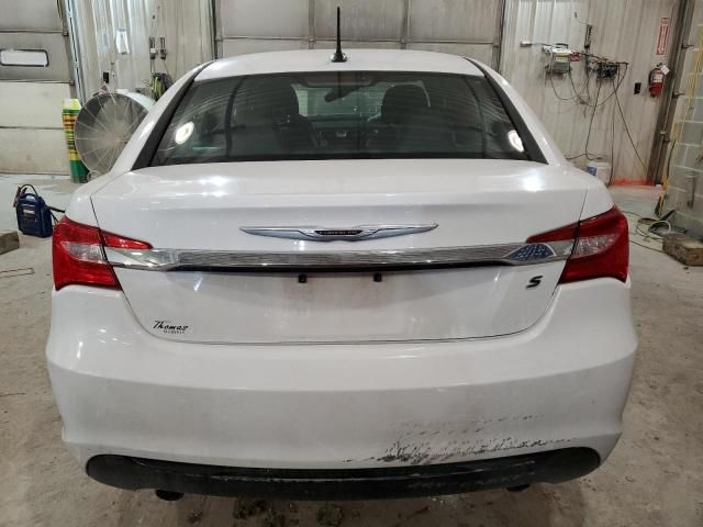 2013 Chrysler 200 Limited