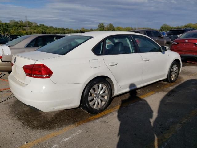 2013 Volkswagen Passat S