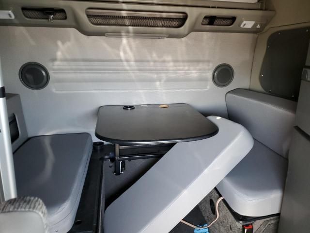 2023 Volvo VN VNL