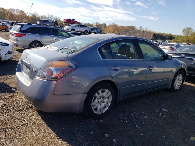 2010 Nissan Altima Base