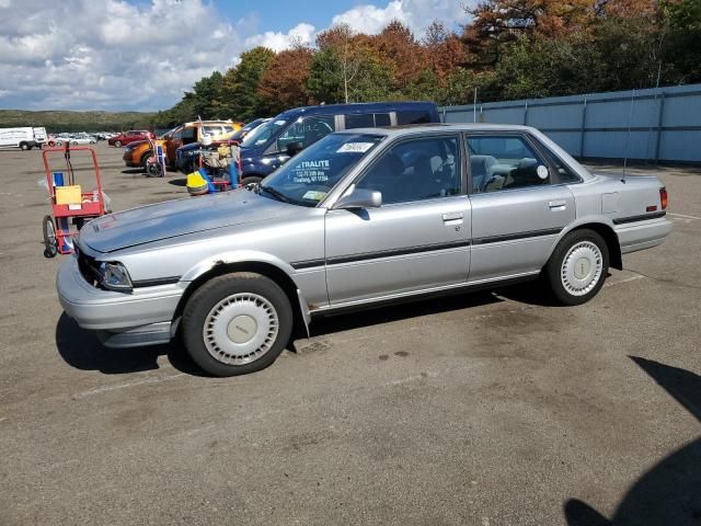 1990 Toyota Camry LE