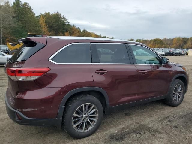 2019 Toyota Highlander SE