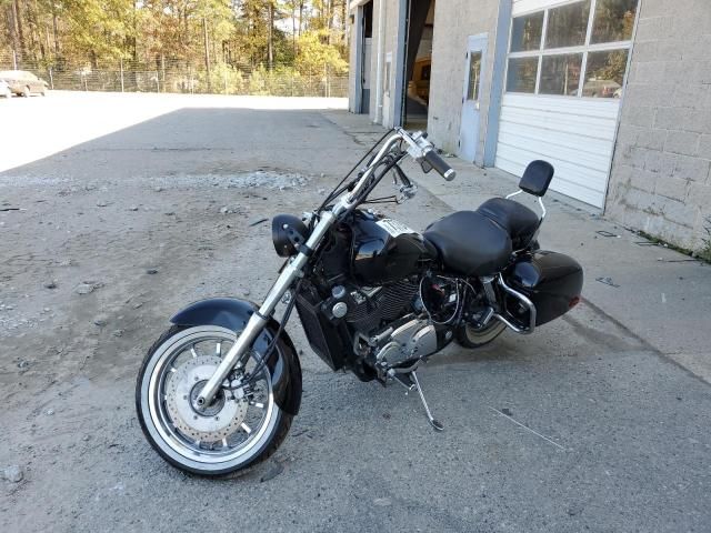 2000 Honda VT1100 T