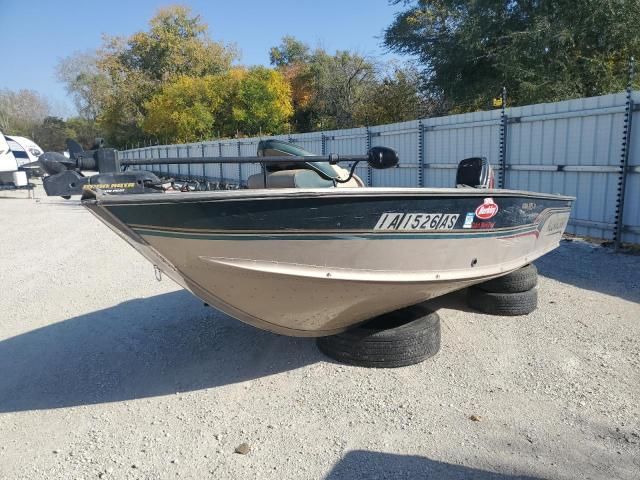 2001 Alumacraft 175 Magnum