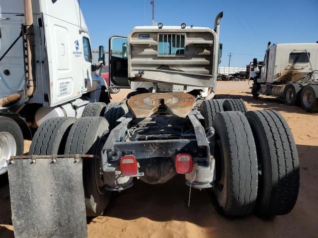 2018 Freightliner 122SD