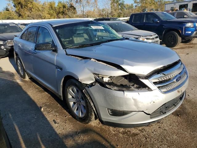 2011 Ford Taurus SE