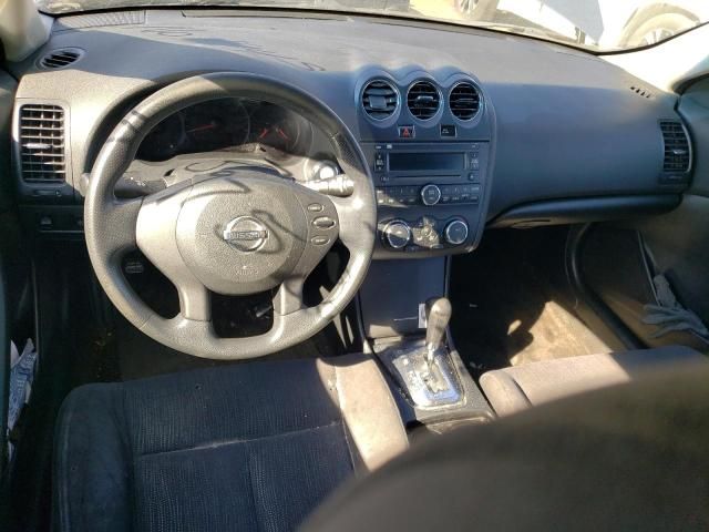 2010 Nissan Altima Base