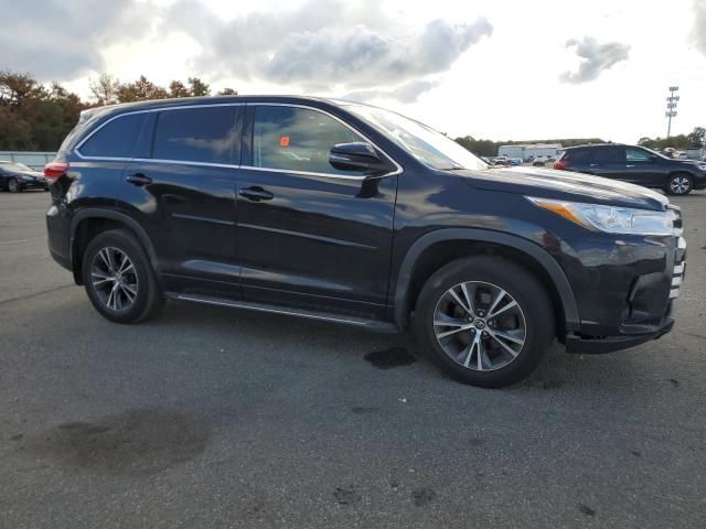 2017 Toyota Highlander LE