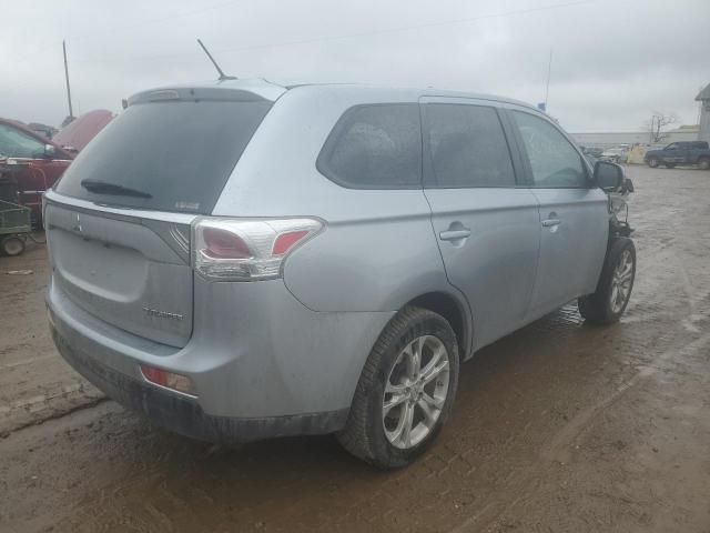 2014 Mitsubishi Outlander SE