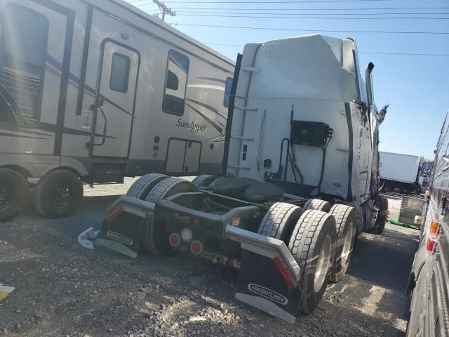 2021 Freightliner 122SD