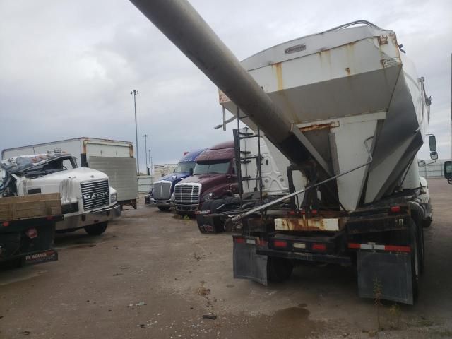 2006 Freightliner Columbia 112