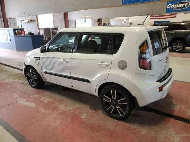 2011 KIA Soul +