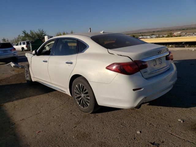 2015 Infiniti Q70 3.7