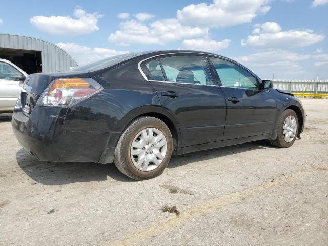 2010 Nissan Altima Base