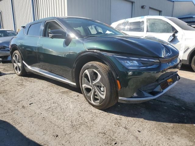 2023 KIA EV6 Light