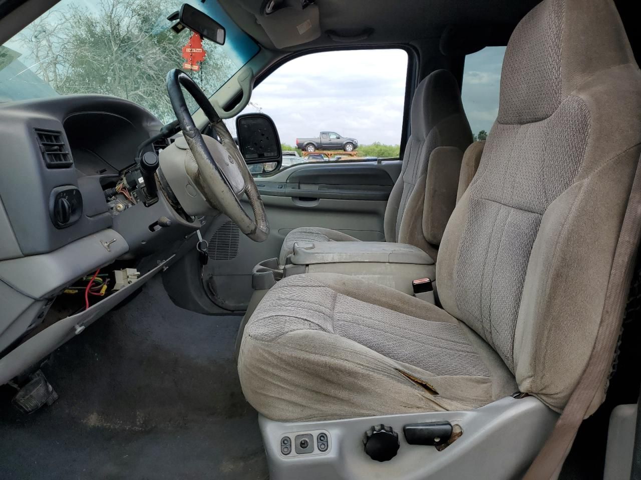 2001 Ford Excursion xlt