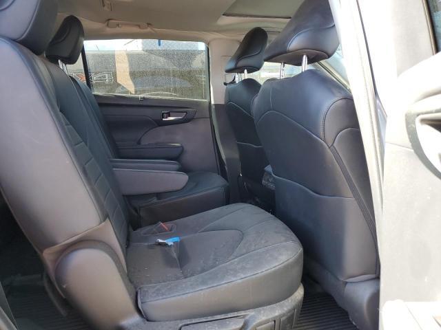 2022 Toyota Highlander xle