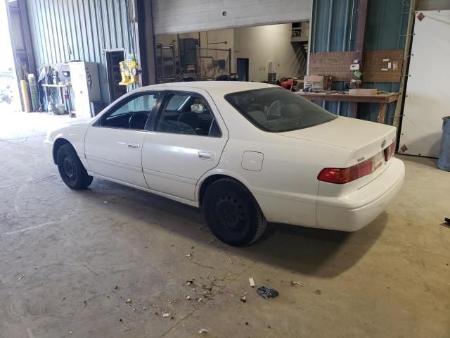 2001 Toyota Camry LE