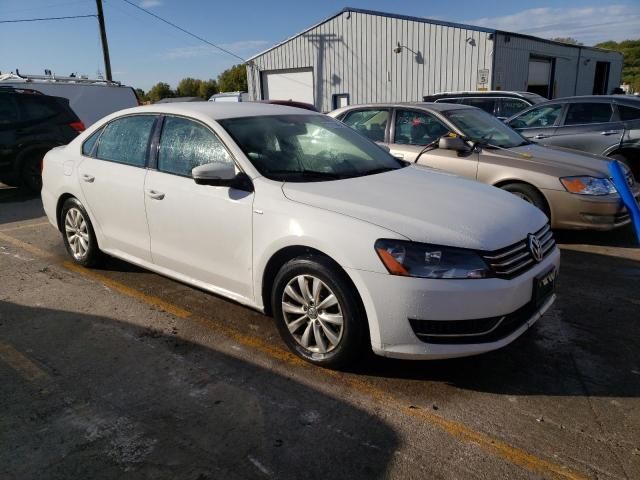 2013 Volkswagen Passat S