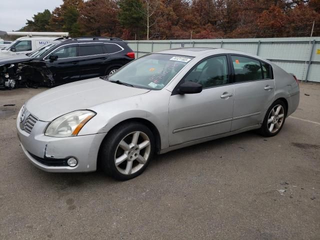 2004 Nissan Maxima SE