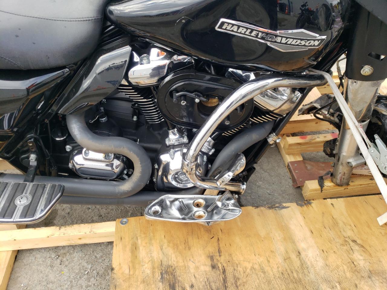 2021 Harley-Davidson Fltrx