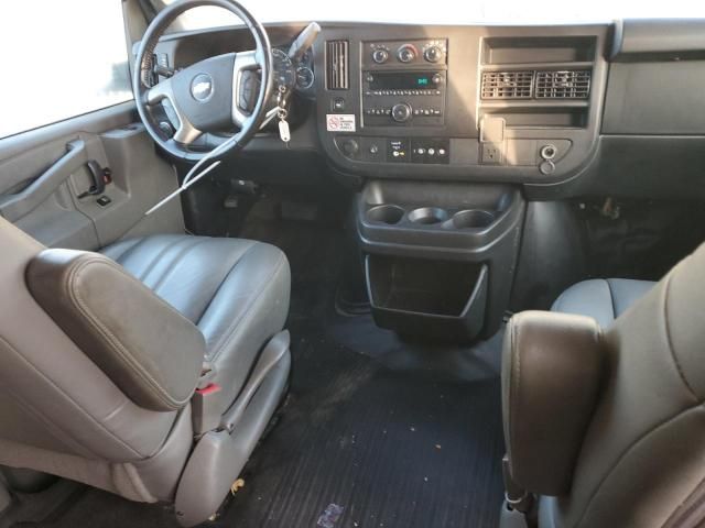 2017 Chevrolet Express G2500