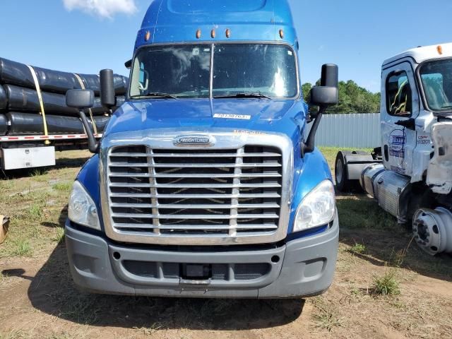 2018 Freightliner Cascadia 125