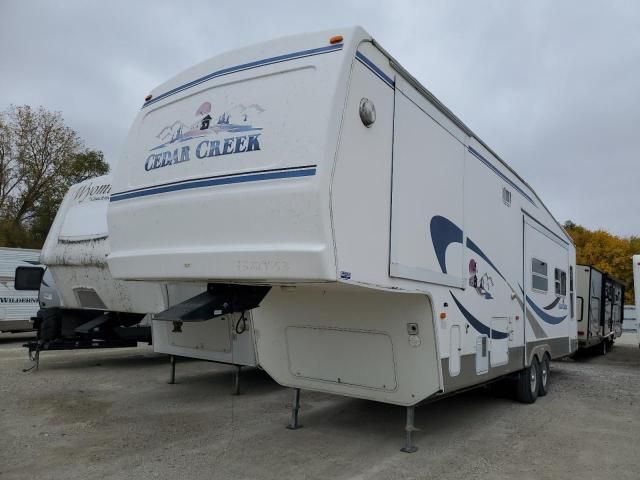 2003 Cedar Creek 5th Wheel