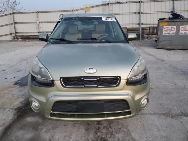 2013 KIA Soul +