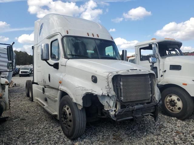 2019 Freightliner Cascadia 125