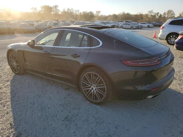 2017 Porsche Panamera 2