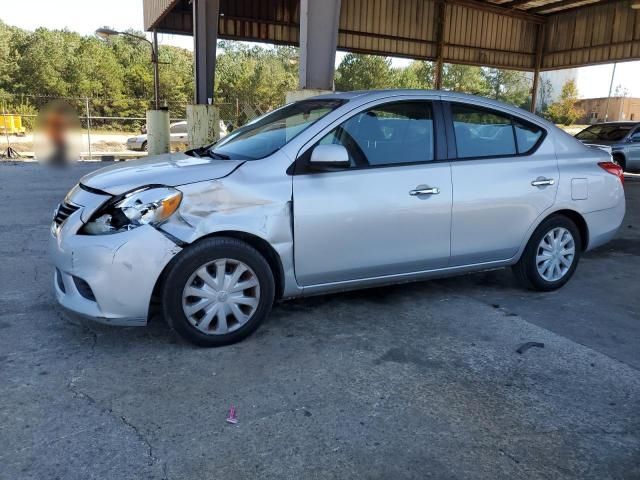 2013 Nissan Versa S