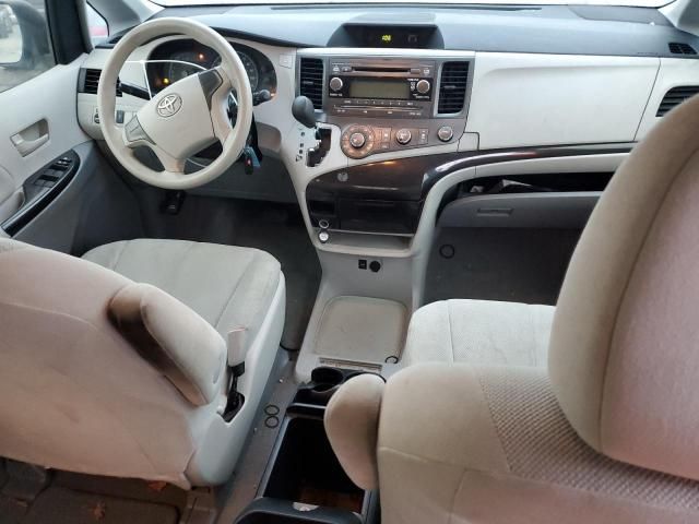 2011 Toyota Sienna