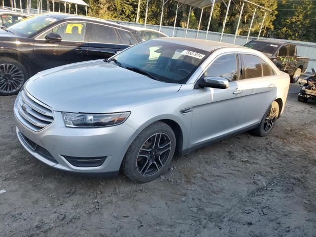 2018 Ford Taurus Limited