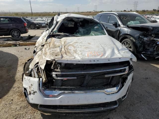 2022 GMC Acadia SLT