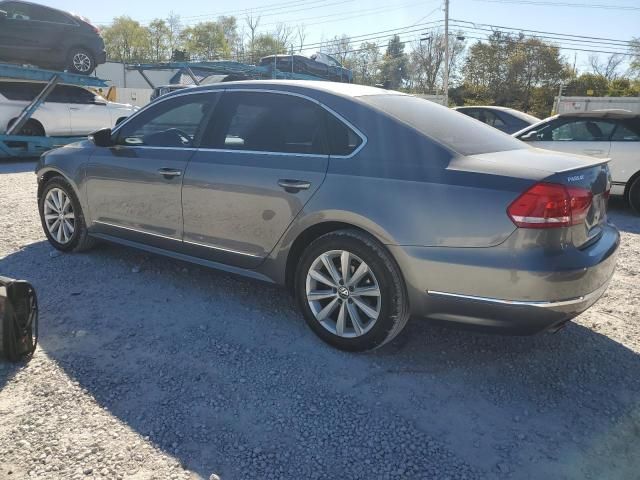 2012 Volkswagen Passat SEL