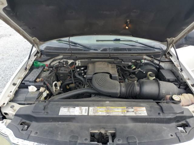 2002 Ford Expedition XLT