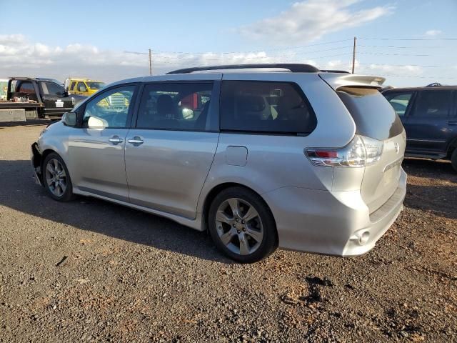 2014 Toyota Sienna Sport