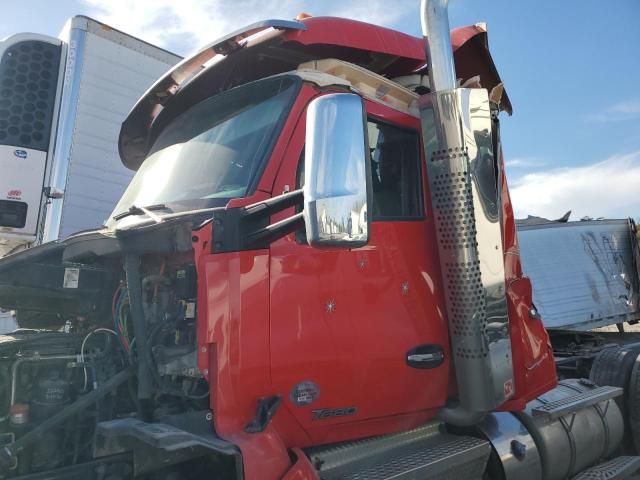 2017 Kenworth Construction T680