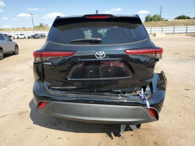 2022 Toyota Highlander L