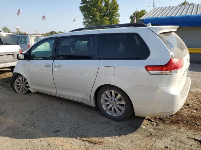 2011 Toyota Sienna XLE