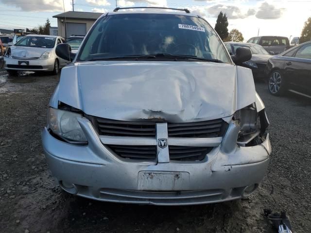 2005 Dodge Grand Caravan SXT