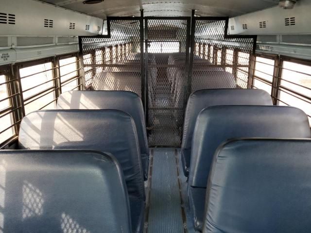 2005 Thomas School Bus