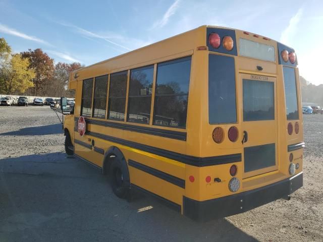 2022 Chevrolet Express G3500