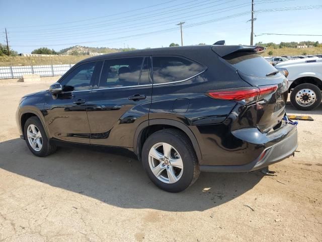 2022 Toyota Highlander L