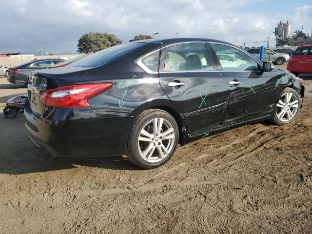 2017 Nissan Altima 3.5SL