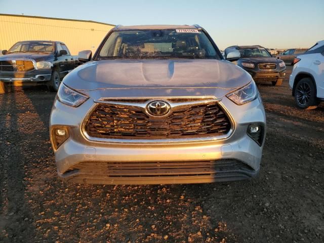 2023 Toyota Highlander L