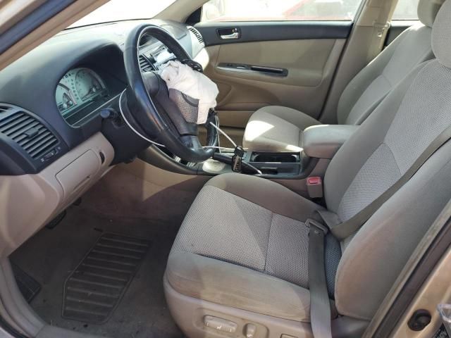 2004 Toyota Camry LE