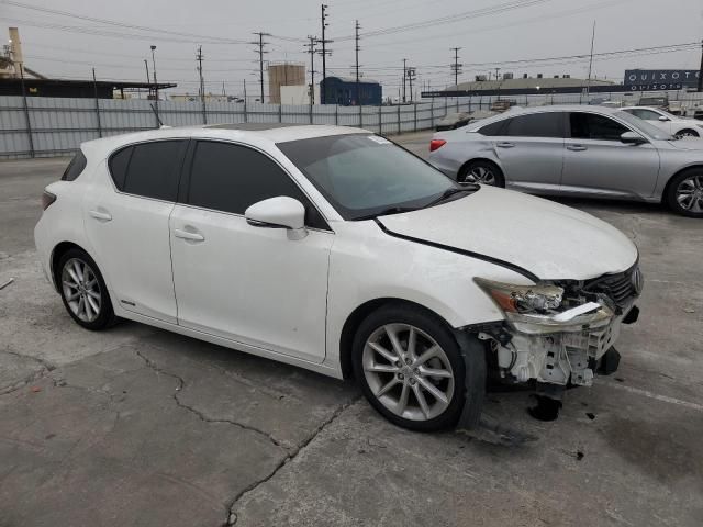 2013 Lexus CT 200